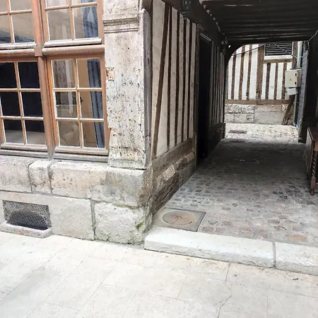 Appartamento Rue Saint - Cathédrale - Cour